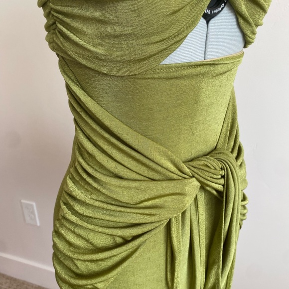 White Fox Boutique Olive Green Dress - Picture 3 of 8